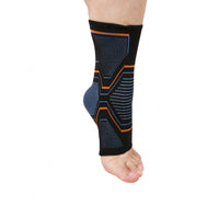 Kompressionsstrømpe mod plantar fasciitis med svangstøtte