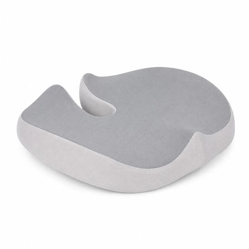 Ergonomisk siddepude i memoryskum med aflastning til halebenet