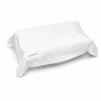 SleepEase örngott till ergonomisk kudde på vit bakgrund
